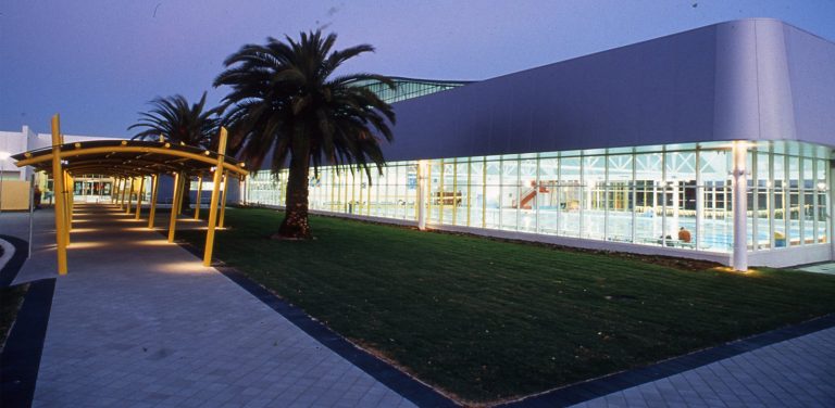 Outside of the riverton leisureplex at dusk